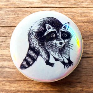Badge holographique raton-laveur par Lashka