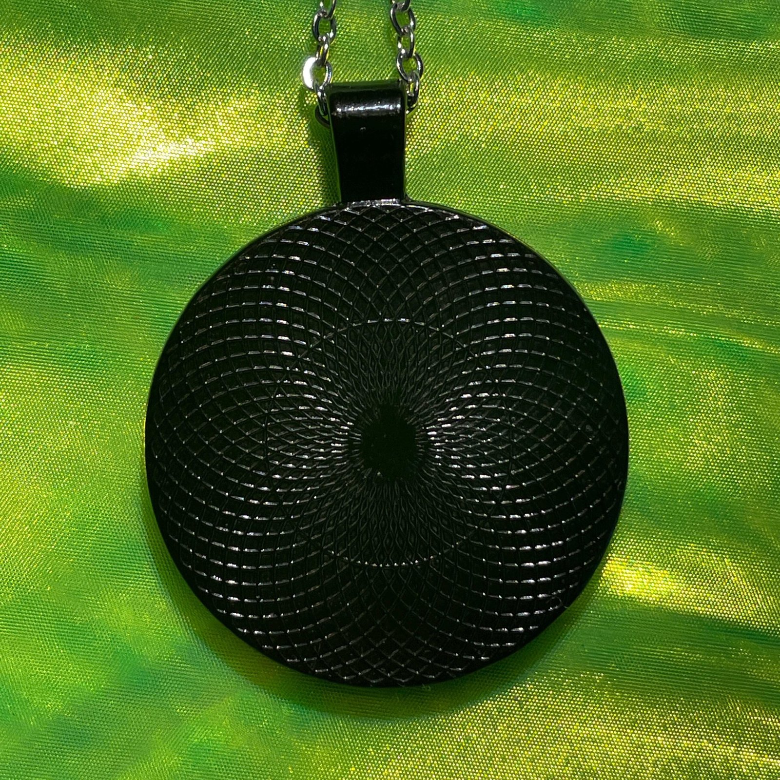 Pendentif hologramme vintage squelette La mort Grim Reaper 3D – Bijou gothique assemblé main en acier – Collier homme femme, Halloween – Image 8