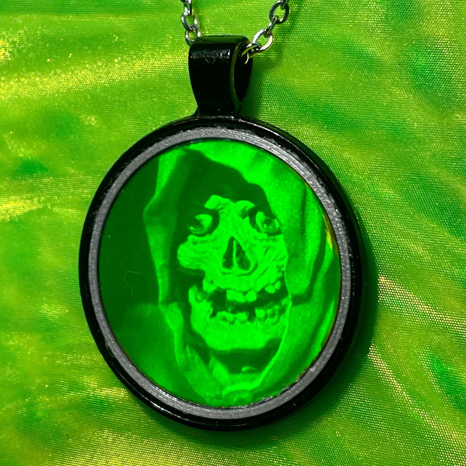 Pendentif hologramme vintage squelette La mort Grim Reaper 3D – Bijou gothique assemblé main en acier – Collier homme femme, Halloween – Image 4