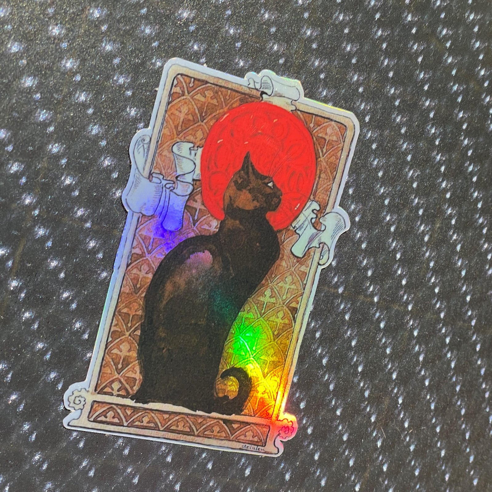 Autocollant Chat Noir Art Nouveau Holographique – Théophile Steinlen, 1896 Sticker, 8 cm, Vinyle Laminé Résistant, Reflets Arc-en-Ciel – Image 6
